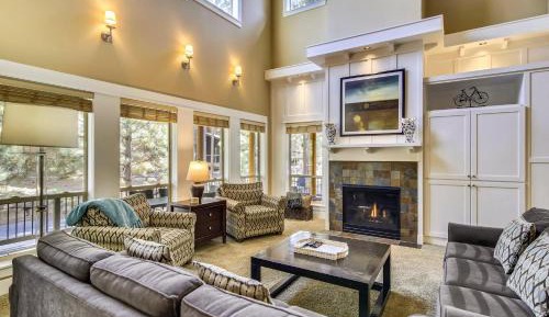 Four-Bedroom Holiday Home