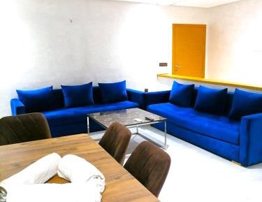 One-Bedroom Apartment with Garden View