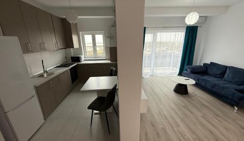 One-Bedroom Apartment with Balcony