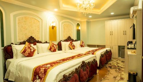 Deluxe Family Suite