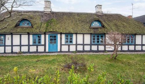 Four-Bedroom Holiday Home