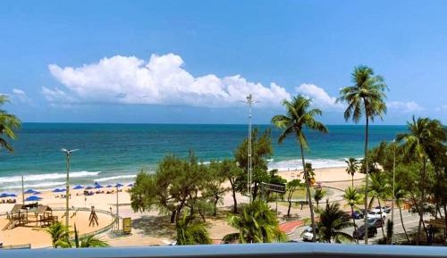 Deluxe Queen Room with Sea View