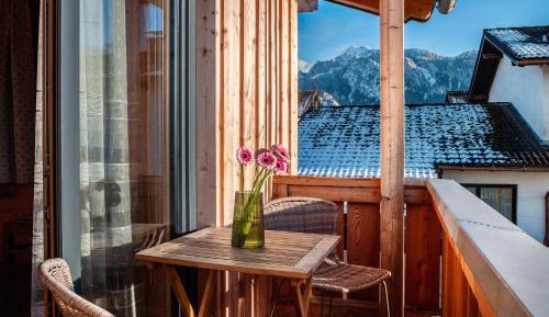 Superior One-Bedroom Apartment with Balcony