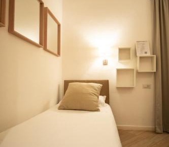 Small Single Room