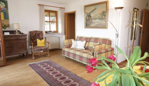 Superior One-Bedroom Apartment with Balcony
