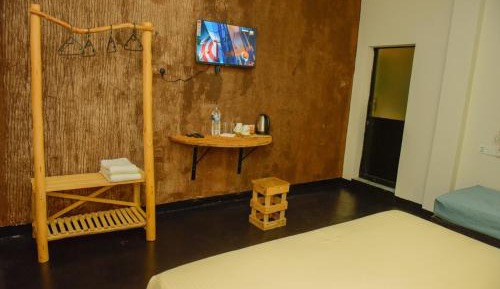 Room #477399005