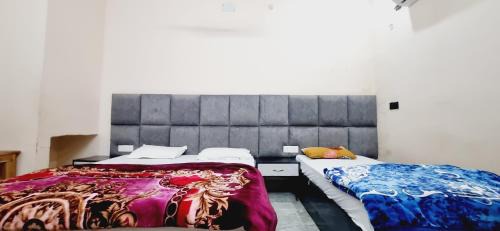 Basic Triple Room