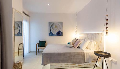 Queen Suite with Sea View