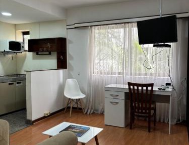 One-Bedroom Deluxe Apartment