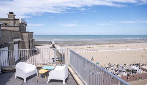 Studio with Sea View and Terrace