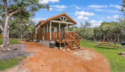 One-Bedroom Holiday Home