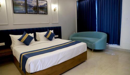 Superior King Room