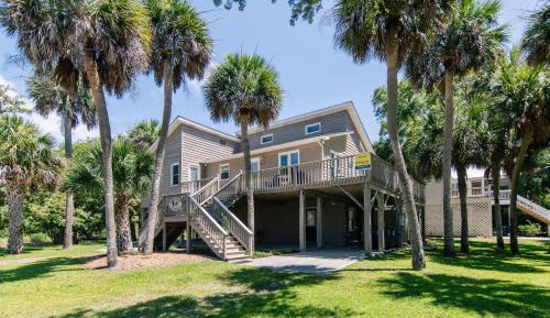 Two-Bedroom Holiday Home