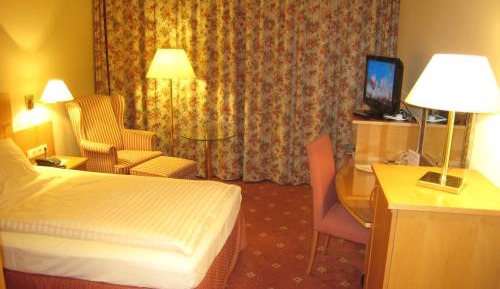 Comfort Single Room with Balcony