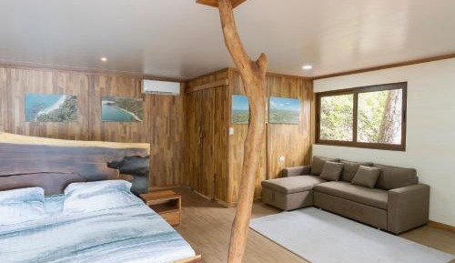 Deluxe Double Room with Balcony and Sea View