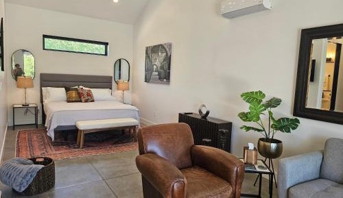 Superior King Room