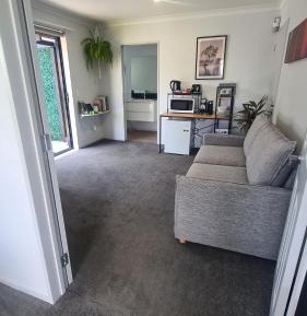 Deluxe Double Room with Shower