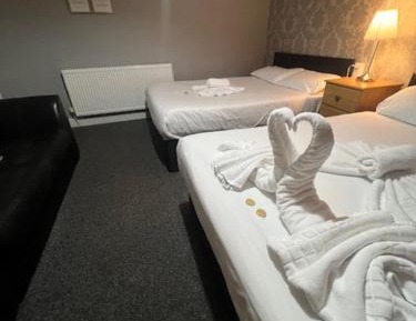 Classic Quadruple Room