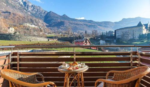 Deluxe Double or Twin Room with Balcony