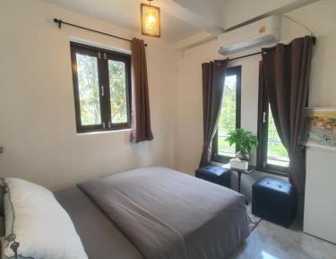 Double Room with Shared Bathroom