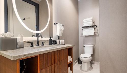 Four-Bedroom Luxury Apartment