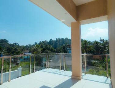 Three-Bedroom Superior Apartment