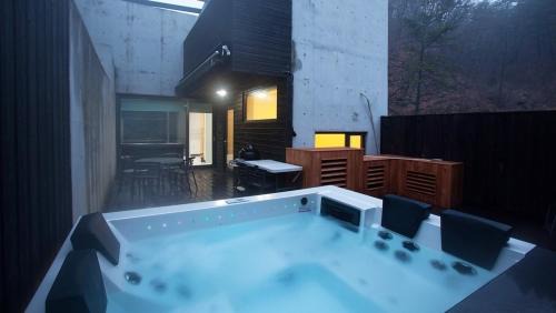 Double Room 2