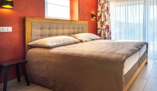 Quadruple Room with Mountain View