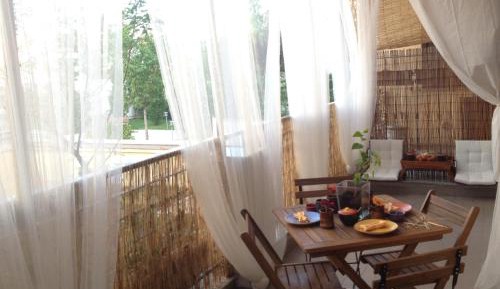 One-Bedroom Apartment with Terrace