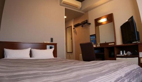 Double Room with Small Double Bed - Non-Smoking