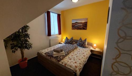 One-Bedroom Suite with Sofa Bed