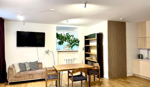 Studio Apartment