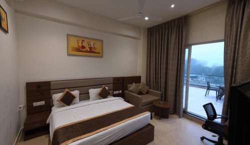 Double Room with Balcony