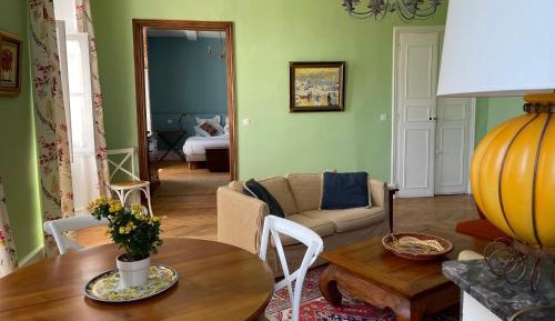 Family Studio