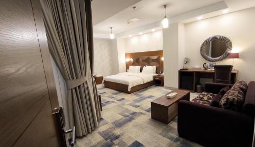 Standard King Room