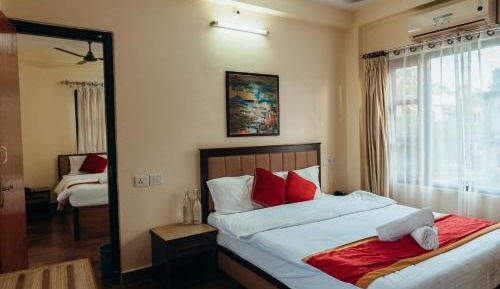 Deluxe Family Room