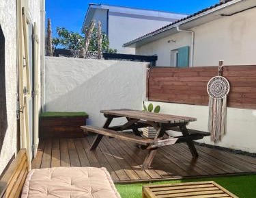 Apartment with Terrace