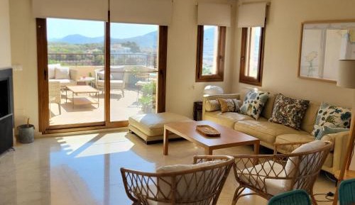 Apartment - Split Level