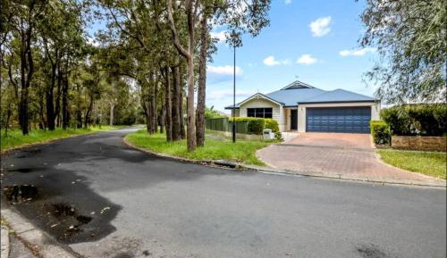 Four-Bedroom Holiday Home