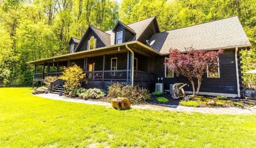 Four-Bedroom Apartment