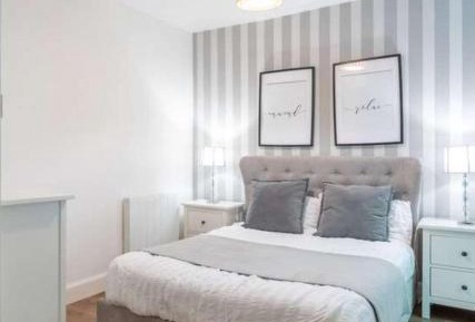 Two-Bedroom Deluxe Apartment with Garden View