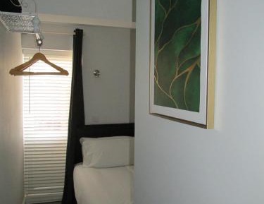 Small Single Room