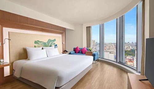 Executive Suite with Premier Lounge Access