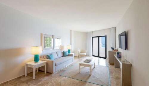 The Level Grand Suite 