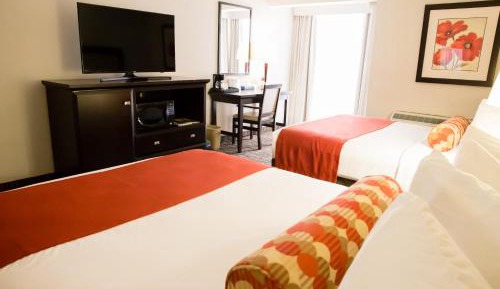 Queen Room with Two Queen Beds - Non-Smoking