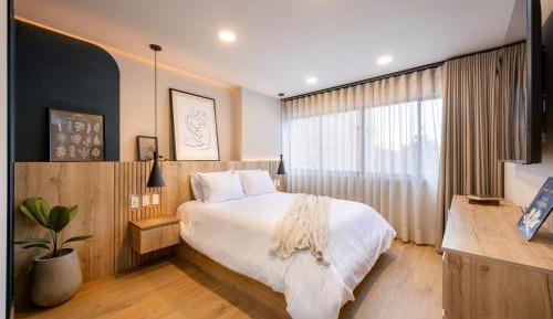 Two-Bedroom Deluxe Apartment