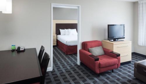 One-Bedroom Queen Suite with Sofa Bed