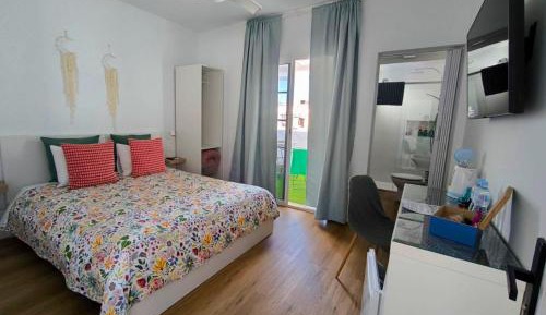 Queen Room with Balcony