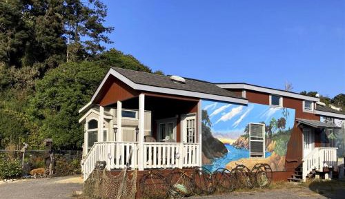 Two-Bedroom Holiday Home