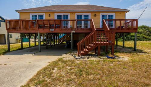 Four-Bedroom Apartment